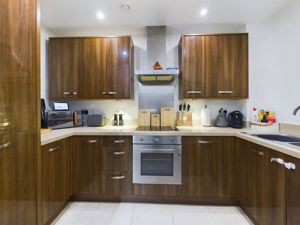Kitchen- click for photo gallery